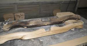 Giogo lampadario in legno su misura